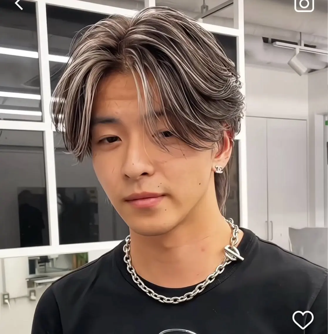 カラー メンズ メンズハイライト ハイライトカラー シルバー ホワイトシルバー ヘアカラー 原宿/ハイライト バレイヤージュ/大智のヘアスタイル