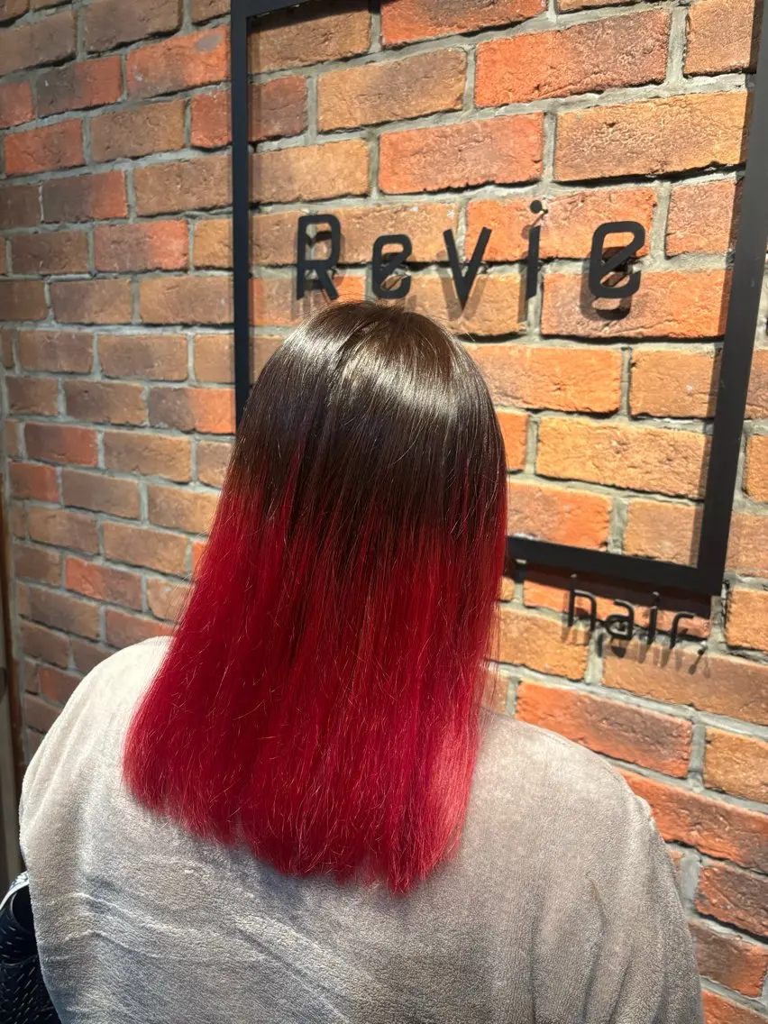 セミロング Revie/ Kurehaのヘアスタイル