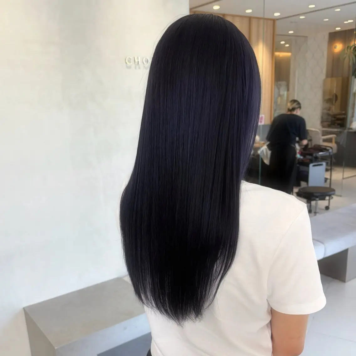 ロング カラー こばやし にな 🦖⋆͛ぷつっとボブのヘアスタイル