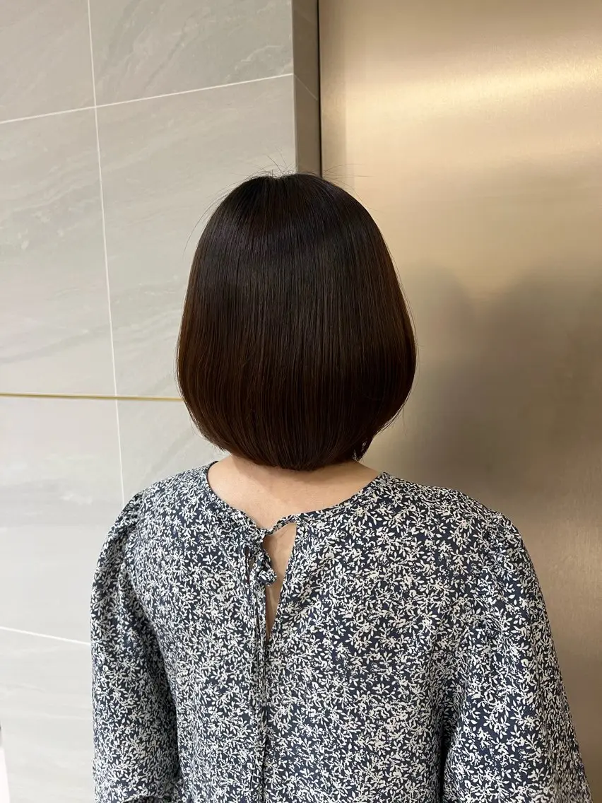 ショート パーマ 縮毛矯正 ストレートパーマ カット無料｜ショート カット｜レイヤーのヘアスタイル