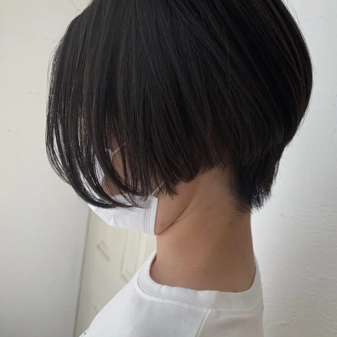 ショート カラー fio マナミのヘアスタイル