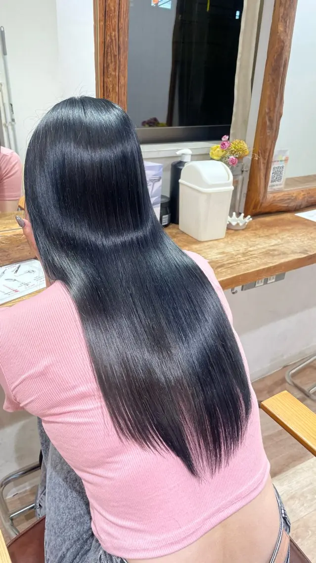 ロング カラー コトミ【メンズ】 【曲がる縮毛矯正】のヘアスタイル
