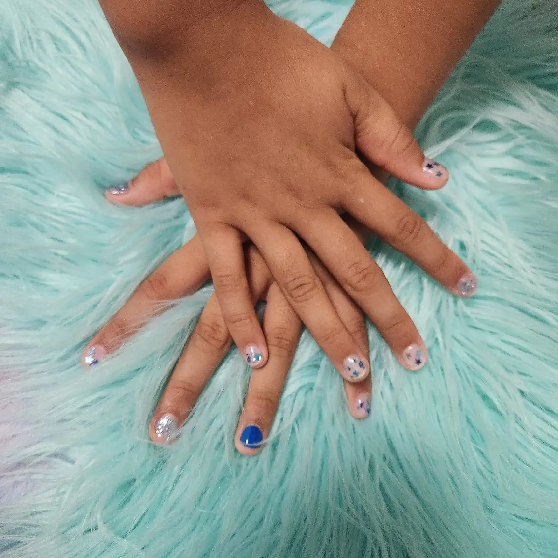 ネイル キッズ ブルー Thetis nailsのネイルデザイン