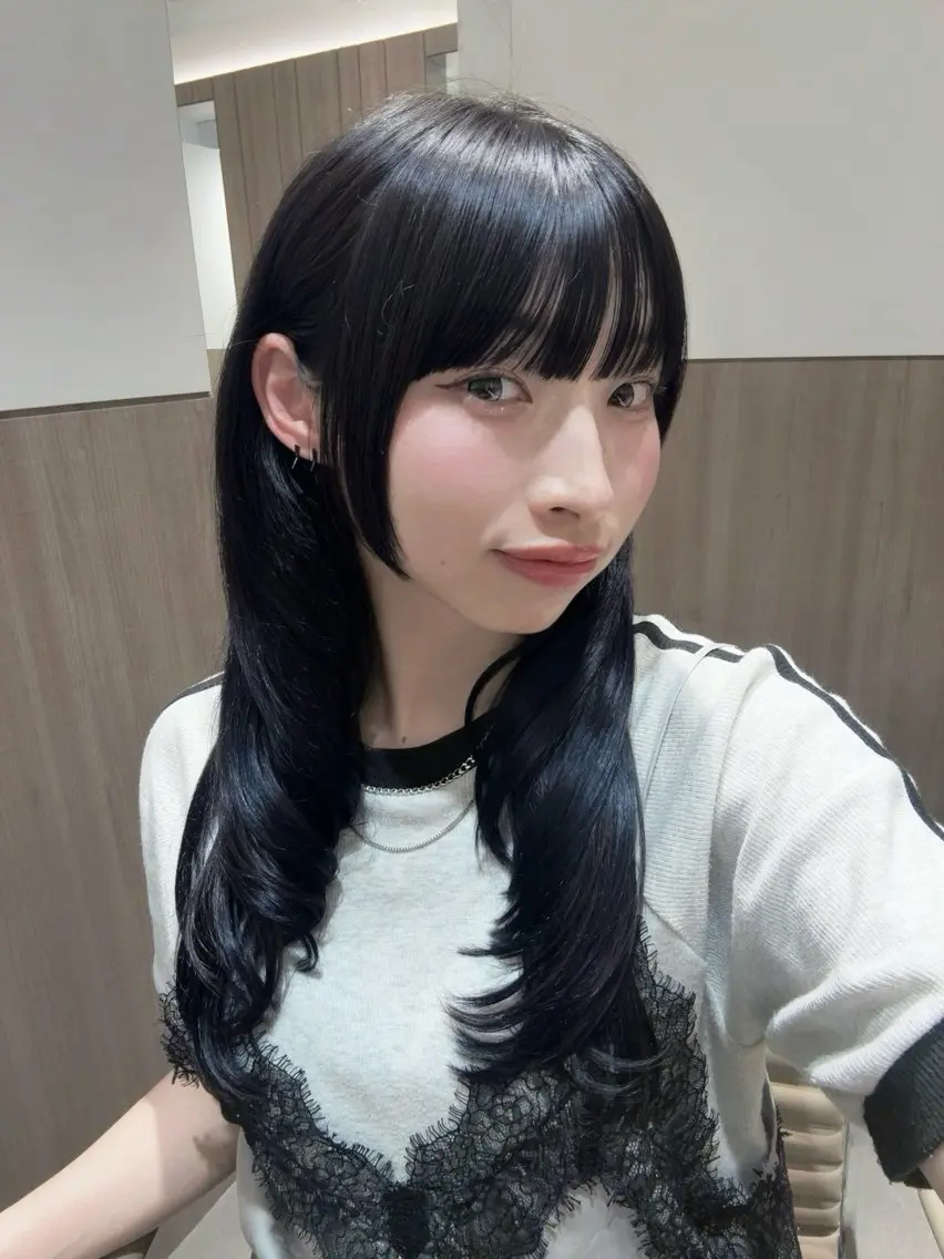 【ロングヘア限定】レイヤーカット✂️➕トリートメント🫧の写真