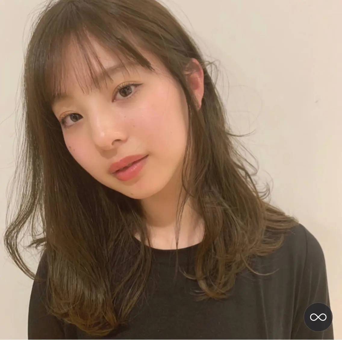 セミロング 村澤 拓弥のヘアスタイル
