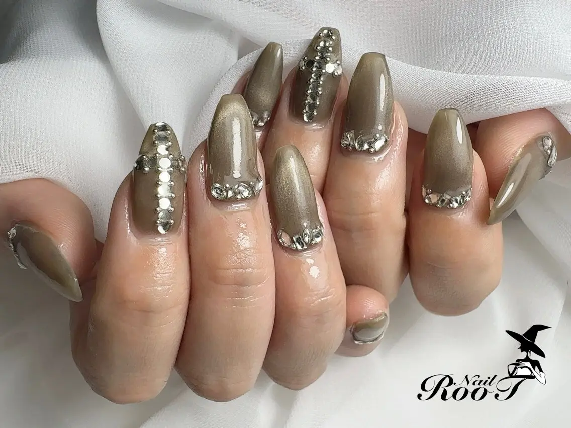 ネイル マグネットネイル ハンドネイル RooT Nailのネイルデザイン