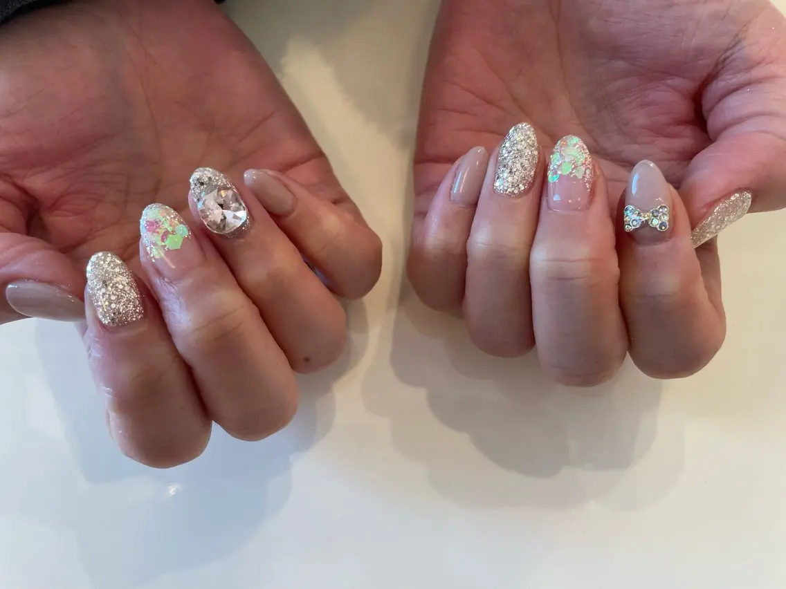 ネイル ♡ビジュール♡ NAIL &まつ毛のマツエク・マツパデザイン