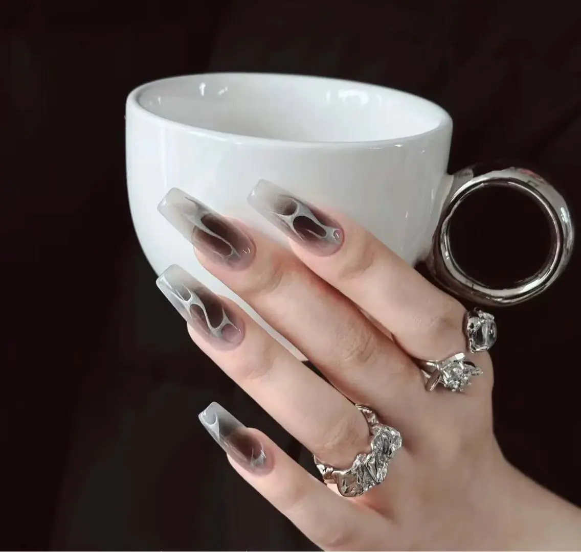 ネイル フラワーネイル フレンチネイル ジェルネイル ガラスフレンチ ハート ハンドネイル BabyYouMi nailのネイルデザイン