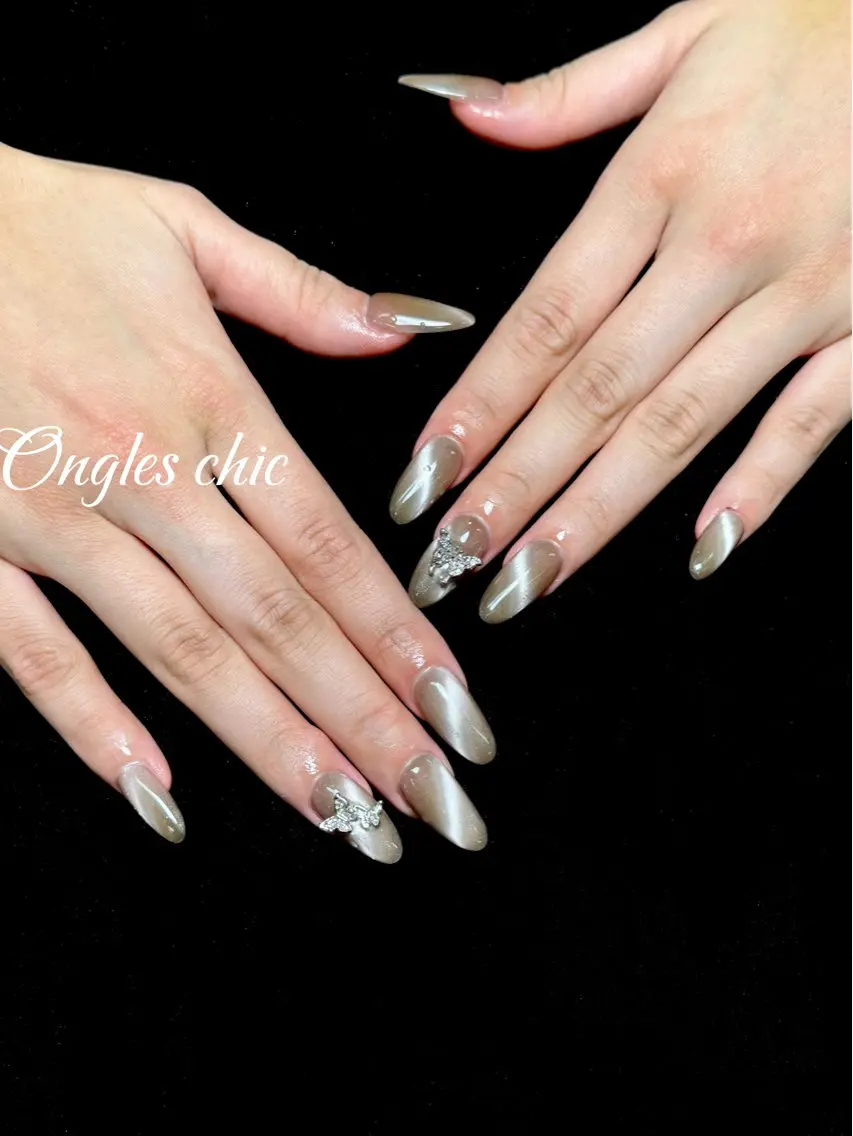 ネイル ハンドネイル ハンドケア ongles chicのネイルデザイン