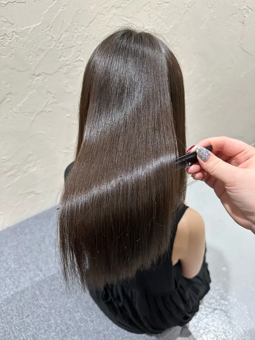 セミロング カラー カット ヘアカラー トリートメント 【髪質改善】 夏目結以のヘアスタイル