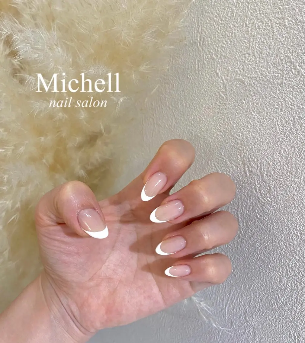 Hand10本シンプルフレンチネイル　¥5,400- (他店オフ込み)の写真