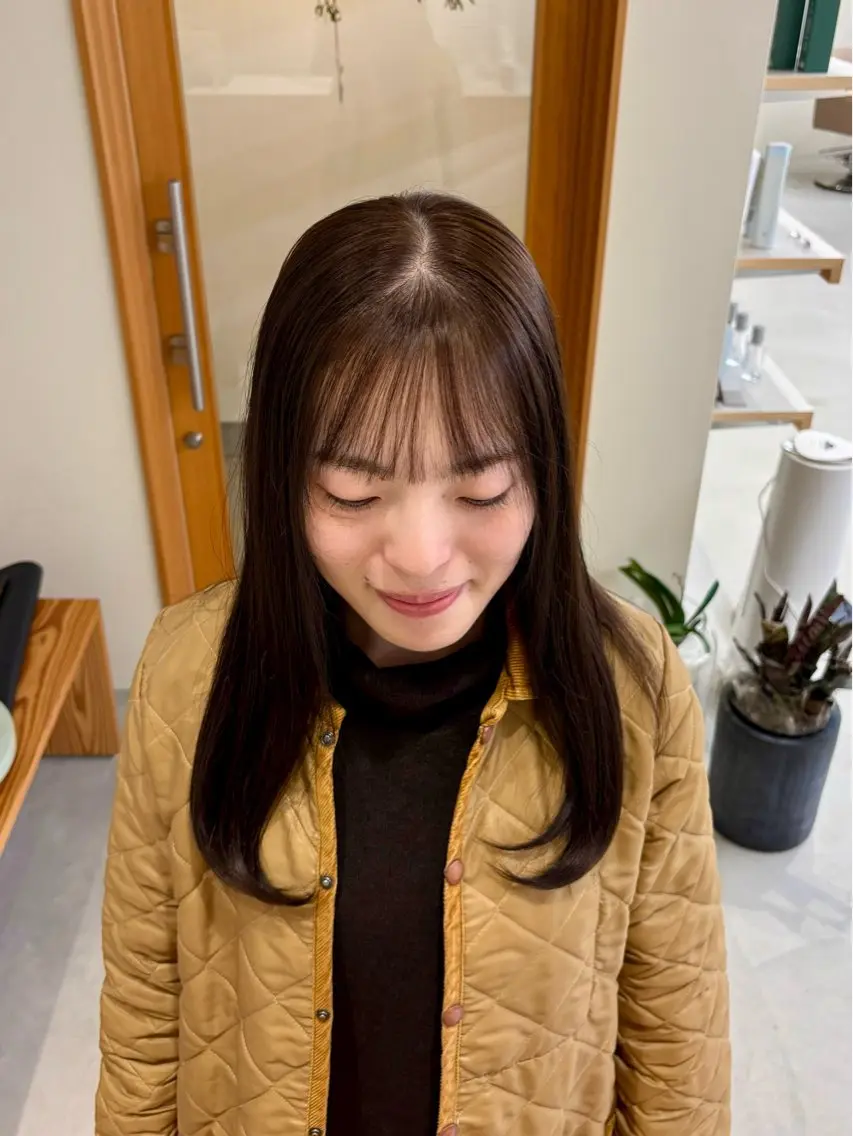 セミロング ヘアカラー 北森 愛唯のヘアスタイル