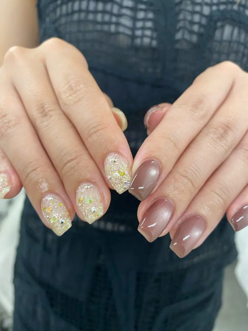 ネイル マグネットネイル ワンカラーネイル REINA ルレイル心斎橋のネイルデザイン