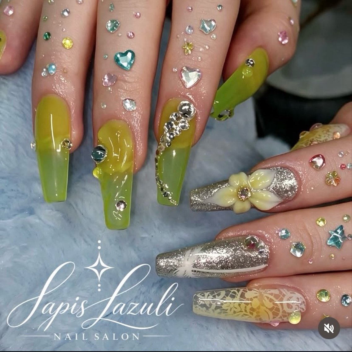 ネイル ハンドネイル 💎ラピスラズリ RIONAのネイルデザイン