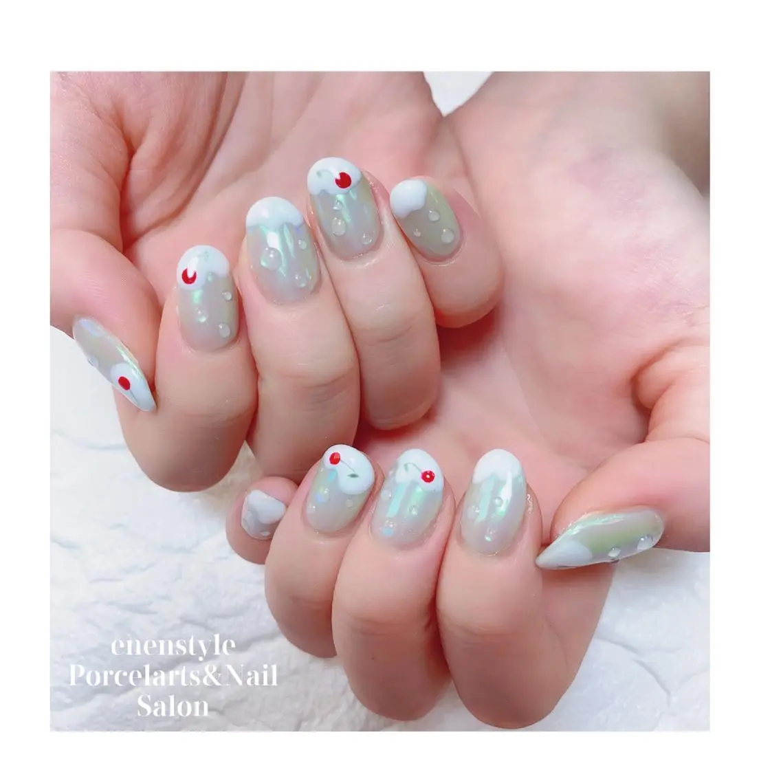 ミディアム ネイル ジェルネイル ニュアンスネイル オフィスネイル ワンカラーネイル パラジェル ハンドネイル 🐾enen style 🐾のネイルデザイン
