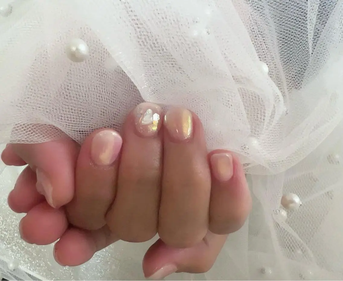 ネイル 🫧Lua.nail 🍒emuのネイルデザイン