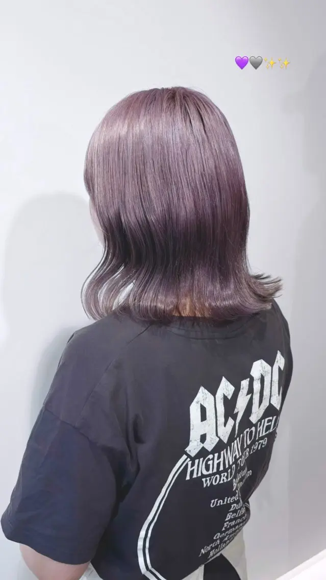 カラー グレージュ ラベンダーカラー ラベンダーグレージュ ラベンダーグレー ニトウ レイナのヘアスタイル