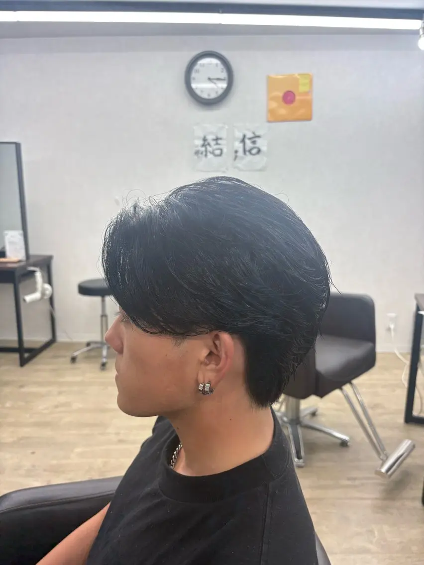 ミディアム カラー メンズ カット ヘアカラー 内山 綺琉のヘアスタイル