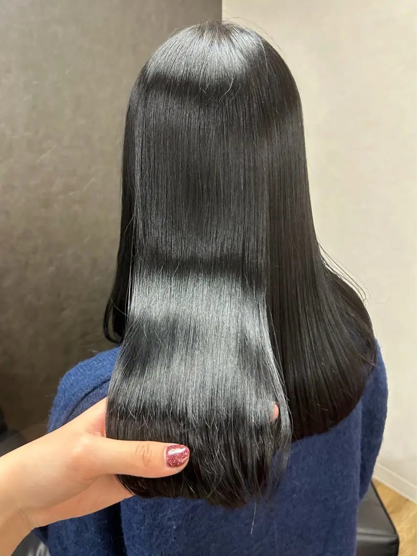 ロング カラー ヘアカラー トリートメント レイヤー/インナー カラー🦋ルイのヘアスタイル