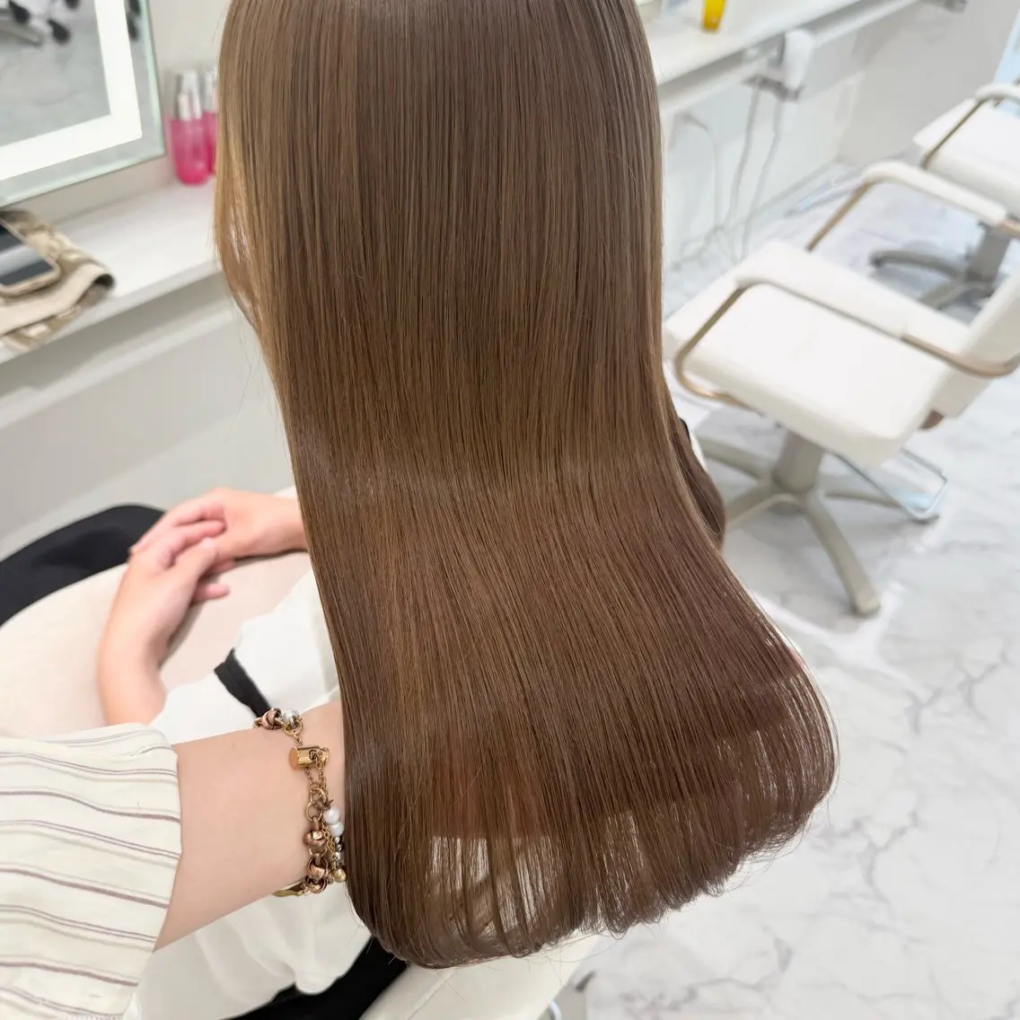ロング カラー 黒髪 ケアカラー イルミナカラー ParveMix いしいまお🌼のヘアスタイル
