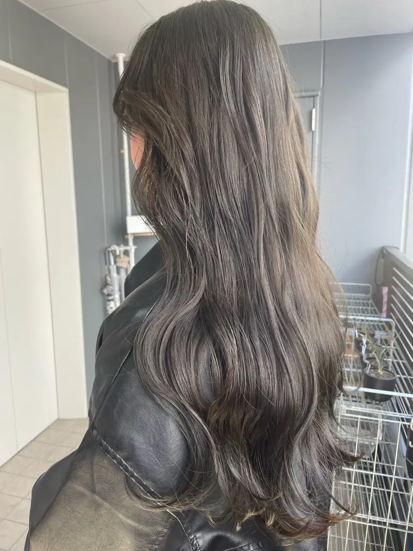 ロング カラー 透明感カラー ヘアカラー トリートメント SiLO/ mahiroのヘアスタイル