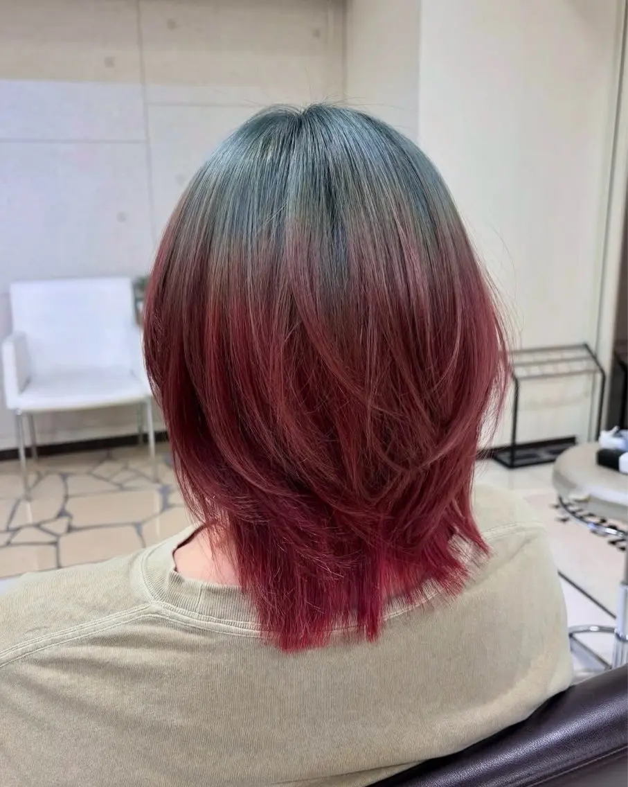 ミディアム カラー ヘアカラー タジリ アヤセのヘアスタイル