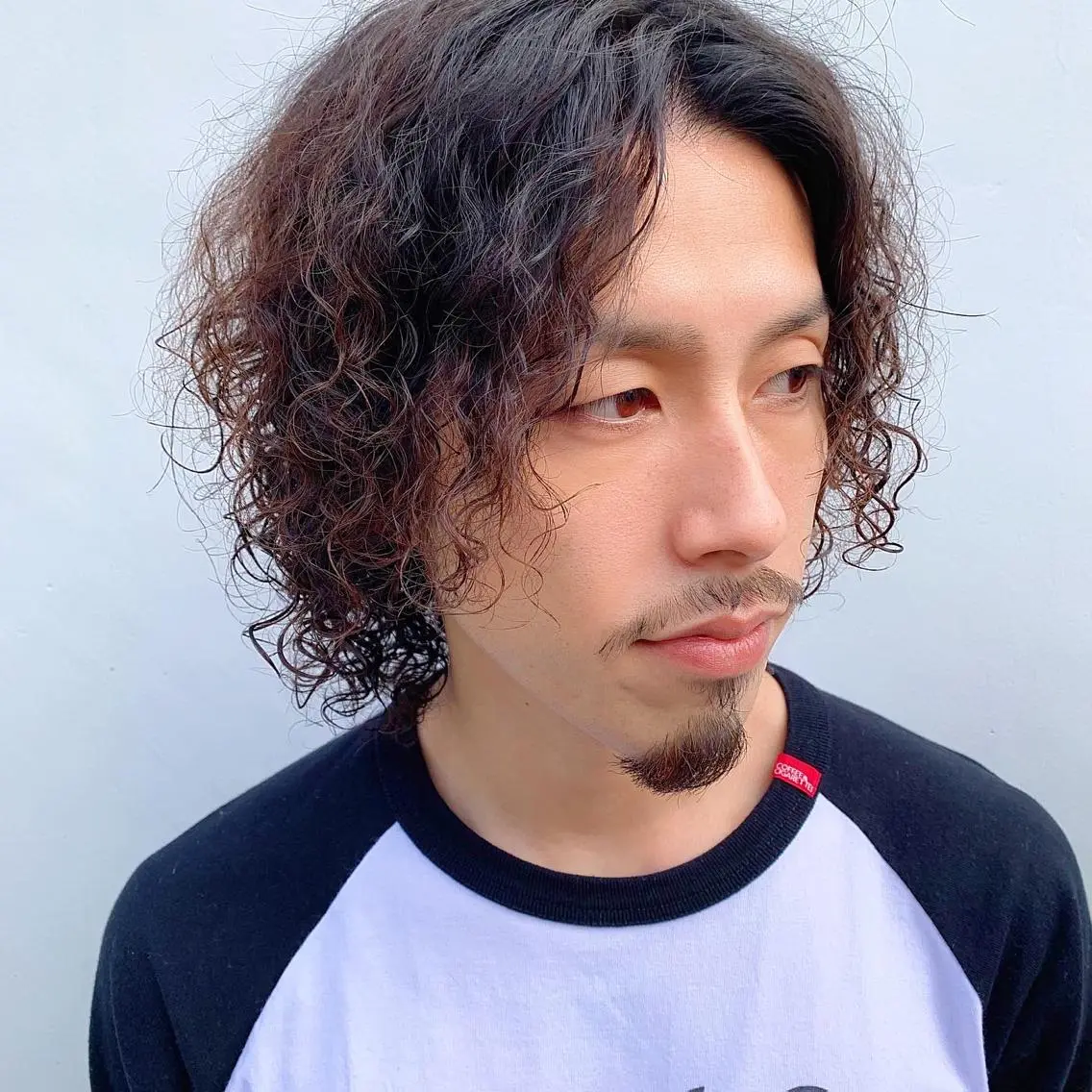 ミディアム パーマ メンズ 中川 竜誠のヘアスタイル