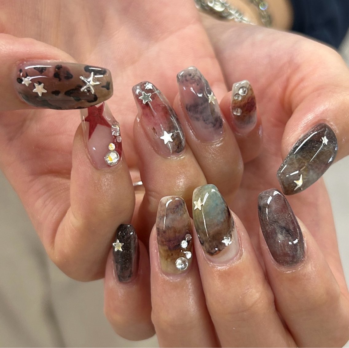 ネイル ニュアンスネイル ハンドネイル ULL kuuのネイルデザイン