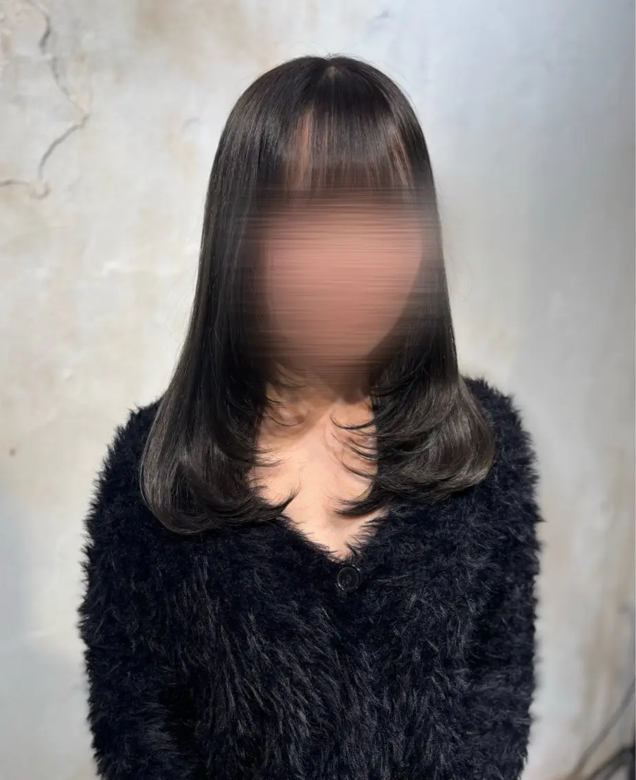 ⚜️顔周りレイヤーカット➕ワンカラー‪⚜️の写真