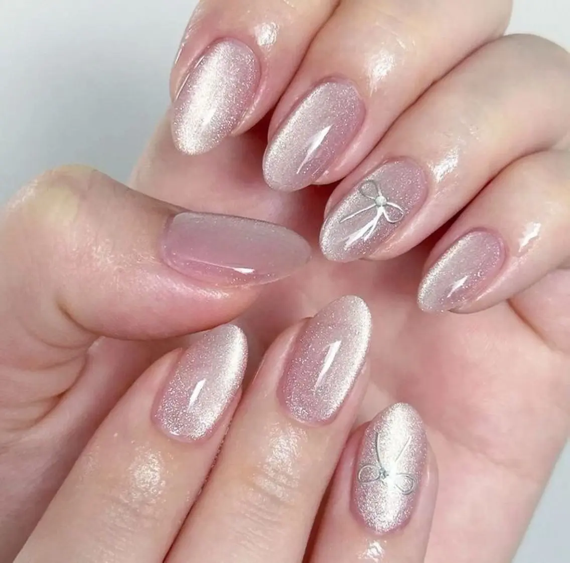 【ハンド】マグネット🧲ミラー🪞フレンチ💅の写真