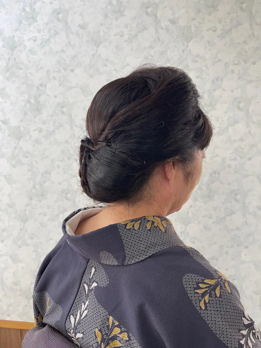 着物に合うヘアセット👘の写真