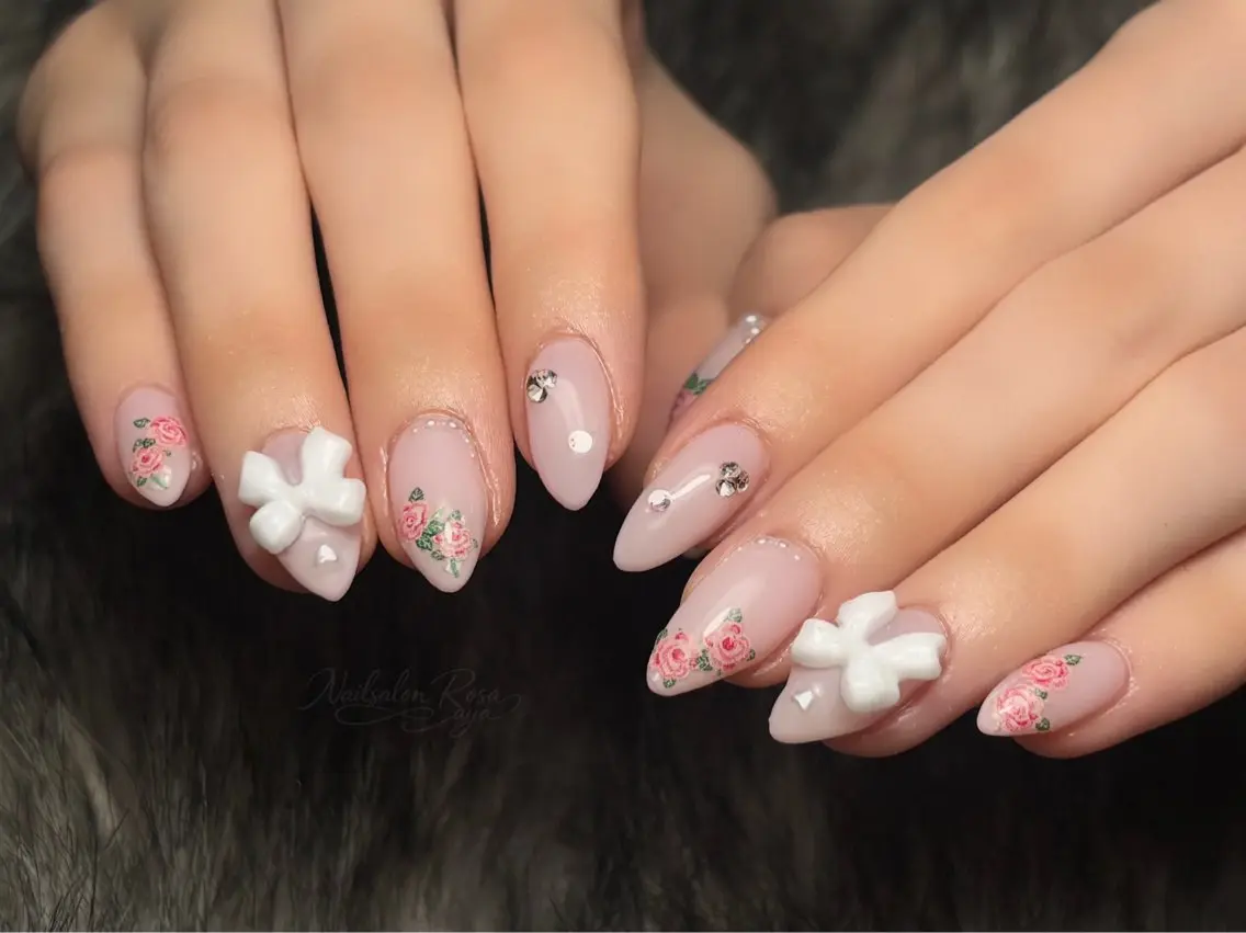 ネイル ハンドネイル nailsalon ROSA ayaのネイルデザイン