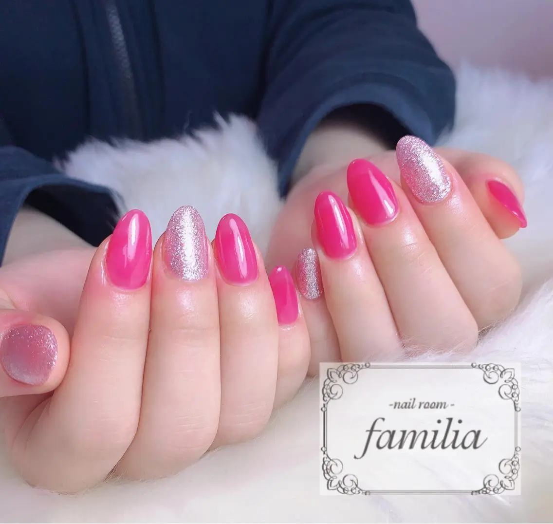 ネイル ハンドネイル -nailroom- familiaのネイルデザイン