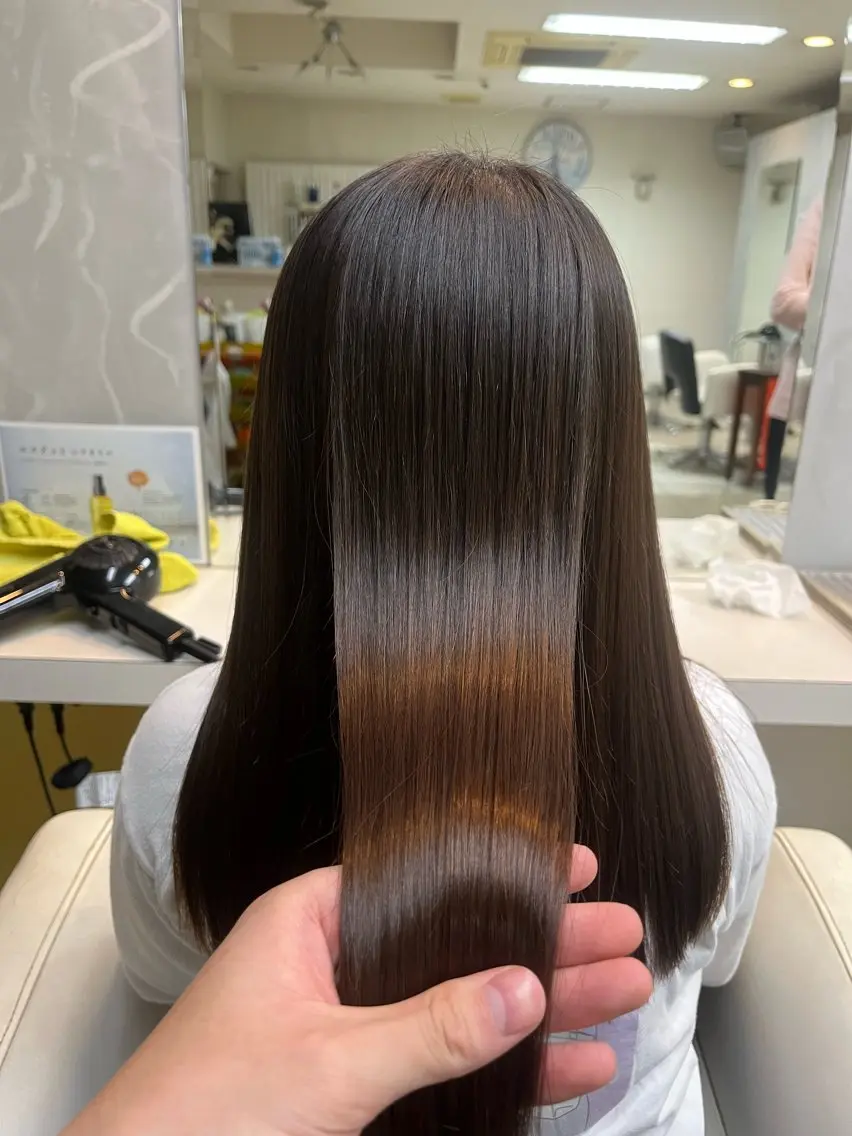 《ご新規様限定》縮毛矯正+カラー(リタッチ)+カット+Oggi treatmentの写真