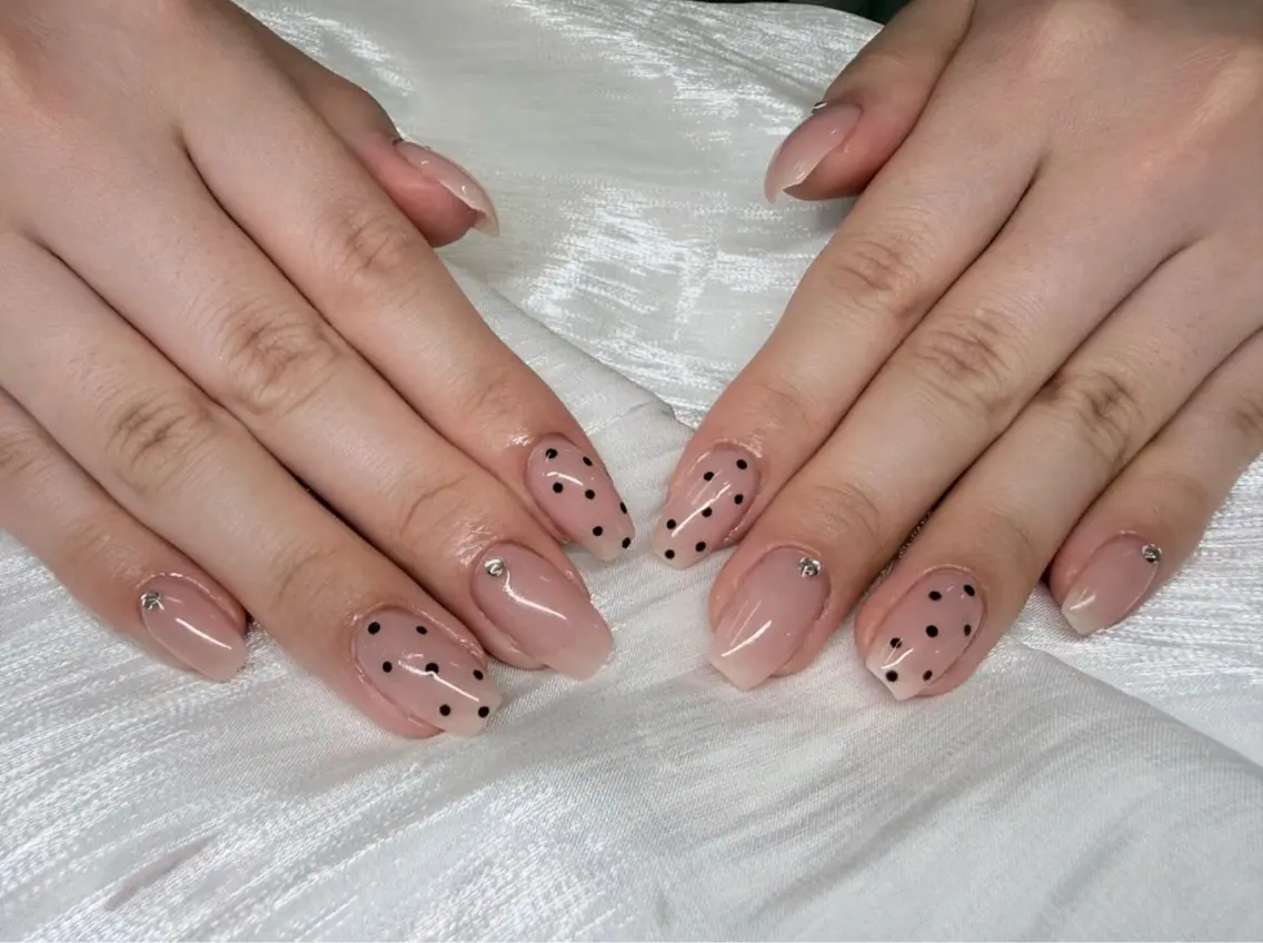 ネイル more glamのネイルデザイン