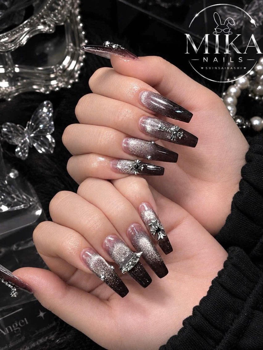 ネイル アートネイル チークネイル ドット フットネイル フレンチネイル ハンドネイル KIMU MIKA.NAILのネイルデザイン