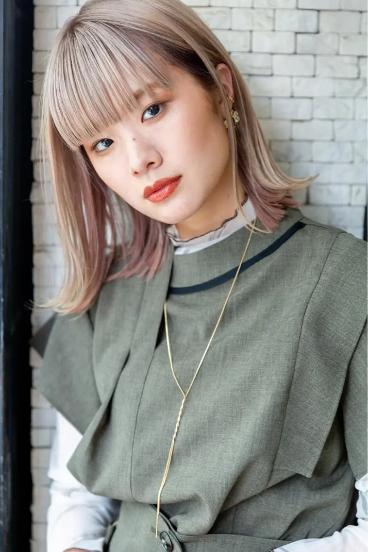 《ケアブリーチ&全体カラー》ダブルカラー・ハイトーンがお好きな方➕トリートメント付き💞の写真