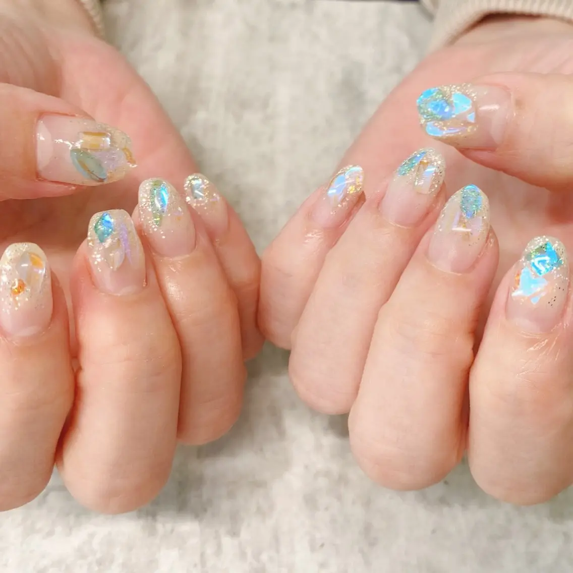 ネイル オーロラネイル ジェルネイル 韓国ネイル ワンホンネイル Aoi💅🏻 表参道のネイルデザイン