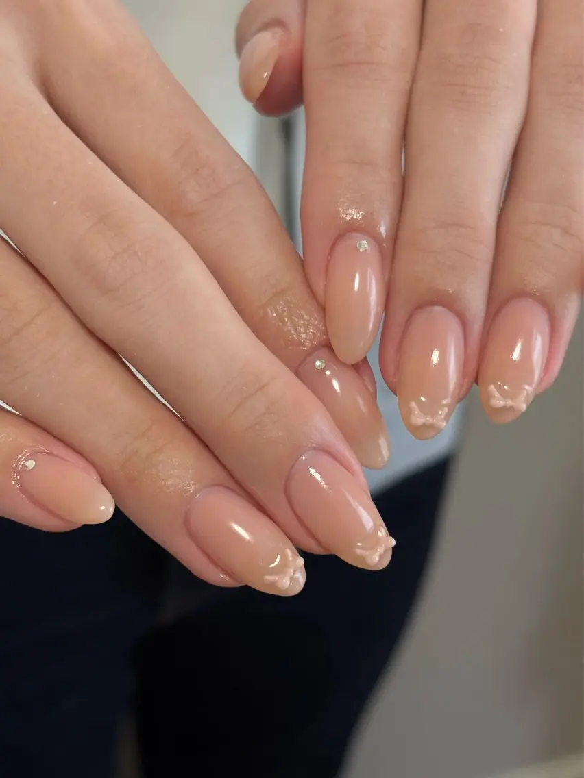 ネイル リボン シンプルネイル rena nailのネイルデザイン