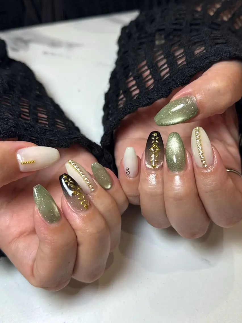 ネイル ハンドネイル OAKたまプラ MiKiのネイルデザイン