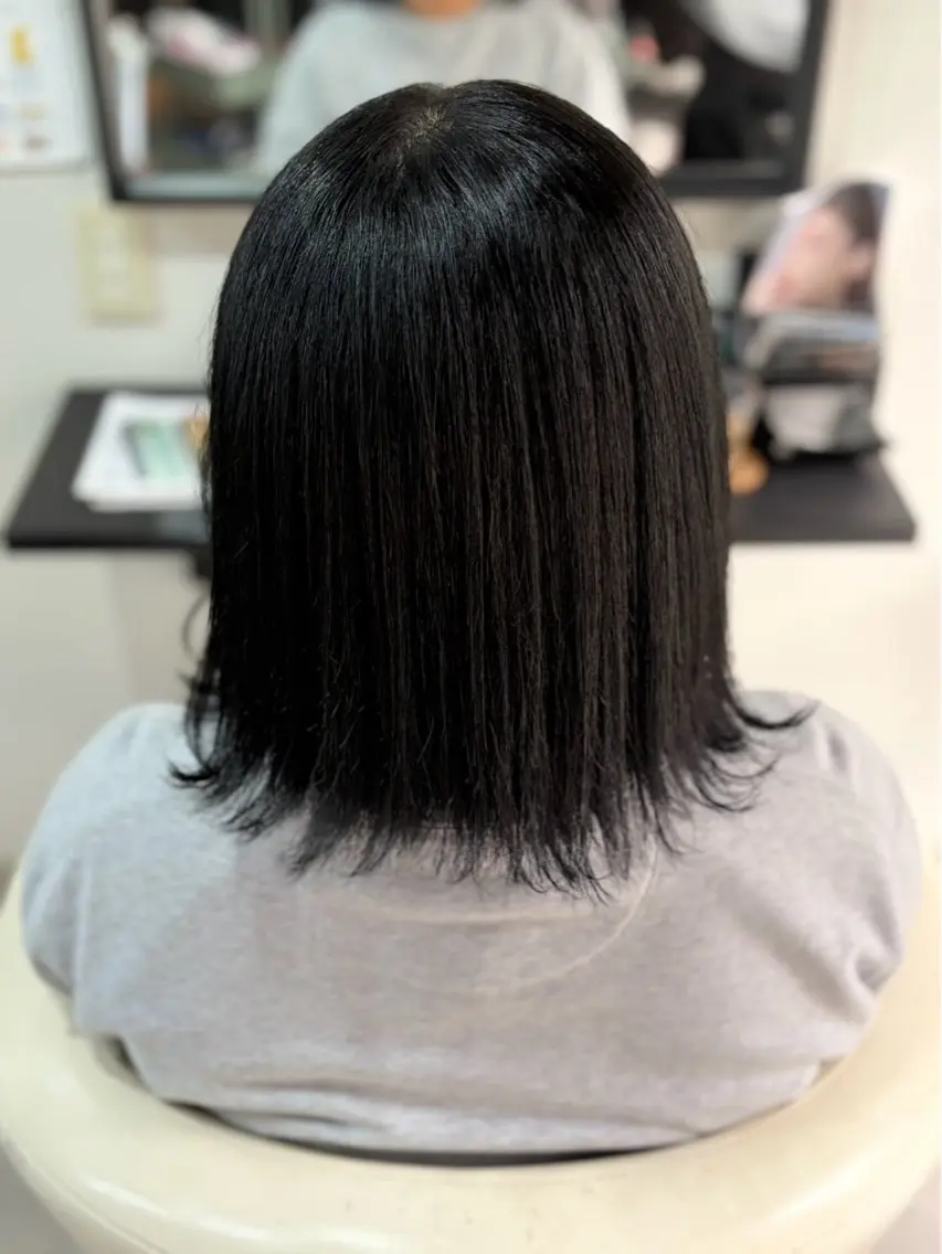 【戻せる黒染め】就活などの一時的な黒髪💇🏻‍♀️戻す時は髪のダメージも軽減できる！の写真