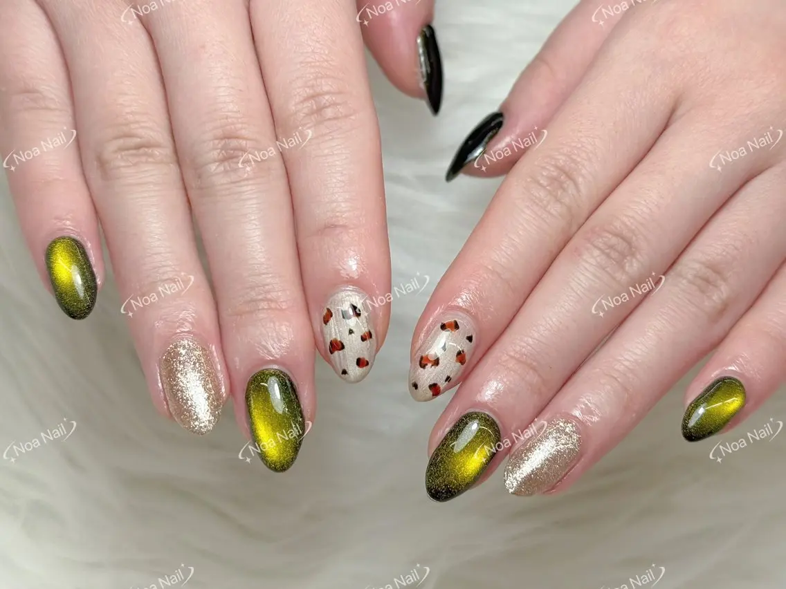 ネイル フレンチネイル グラデーション 韓国ネイル マグネットネイル 持ち込み ハンドネイル Noa Nailのネイルデザイン