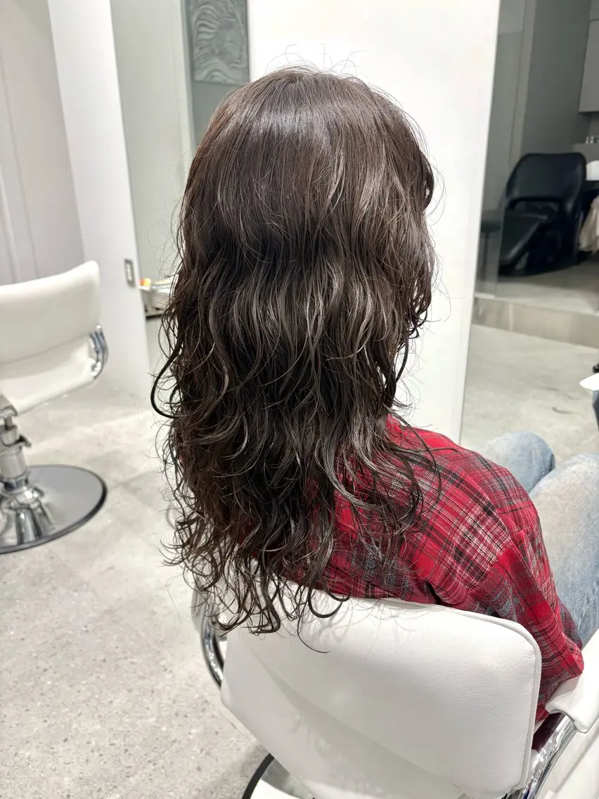 ロング パーマ カット パーマ すぎもと さき⚡️ レイヤー・*パーマのヘアスタイル