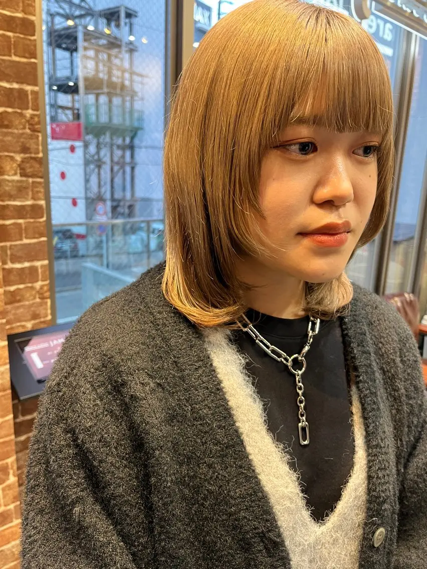ミディアム カラー 久木原 ゆりのヘアスタイル