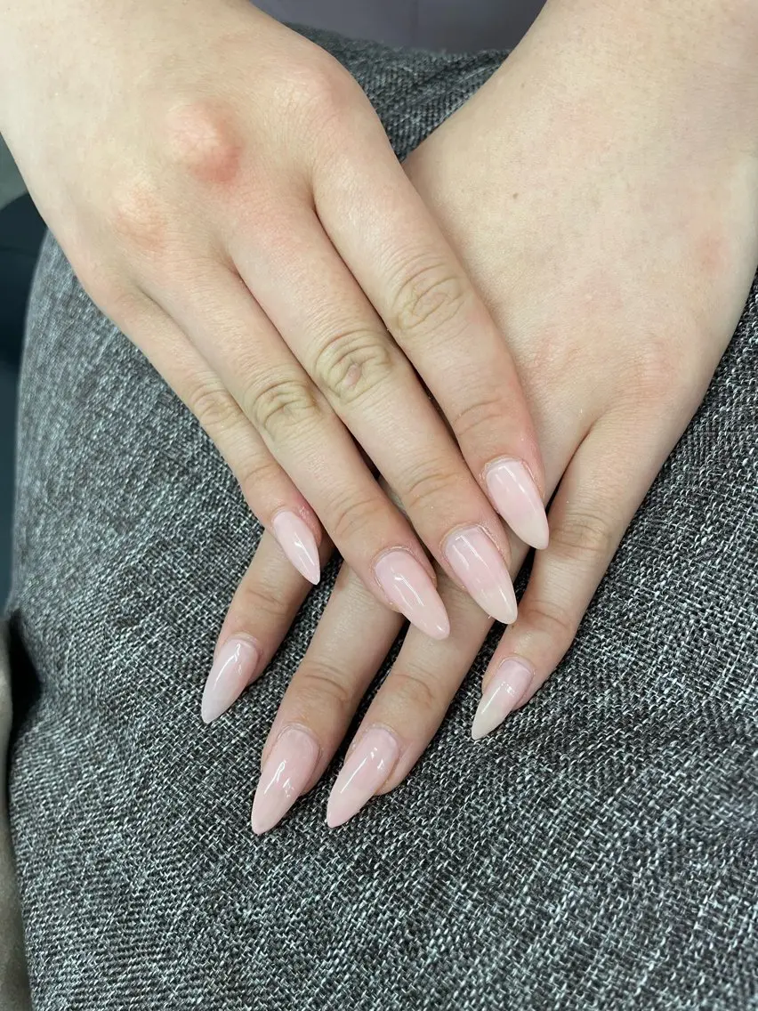 ネイル ハンドネイル Lua nail 🌸Ayaha🌸のネイルデザイン