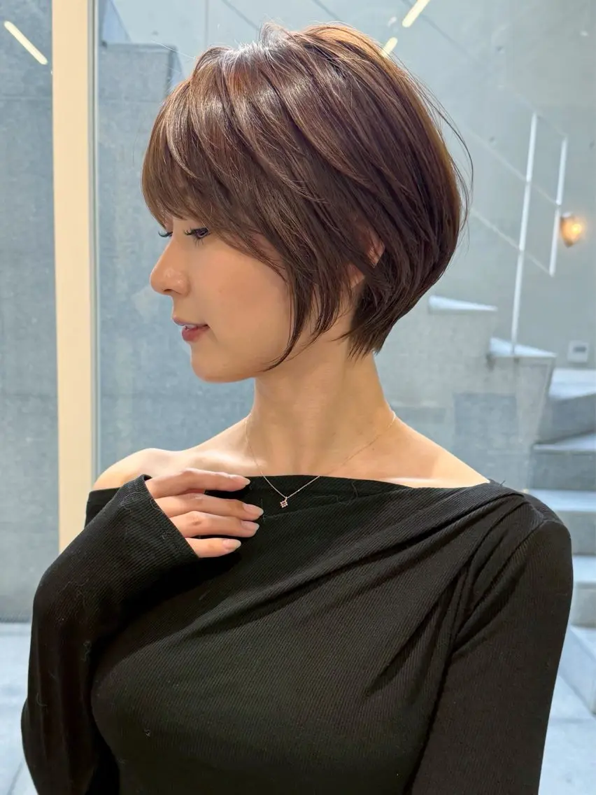 ショート くびれヘア ショートヘア 数名限定/似合わ ショート+艶カラー✨のヘアスタイル