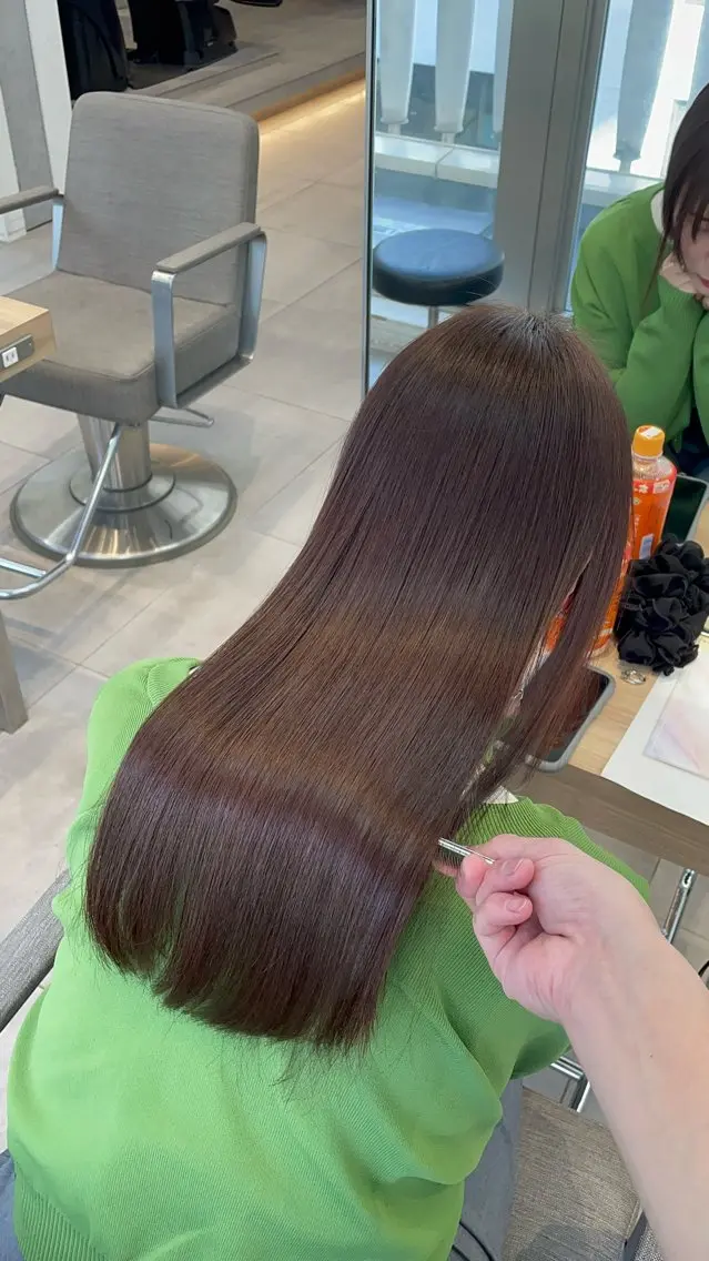 ロング カラー 髪質改善 ✨髪質改善✨美髪 矯正🫧小泉のヘアスタイル