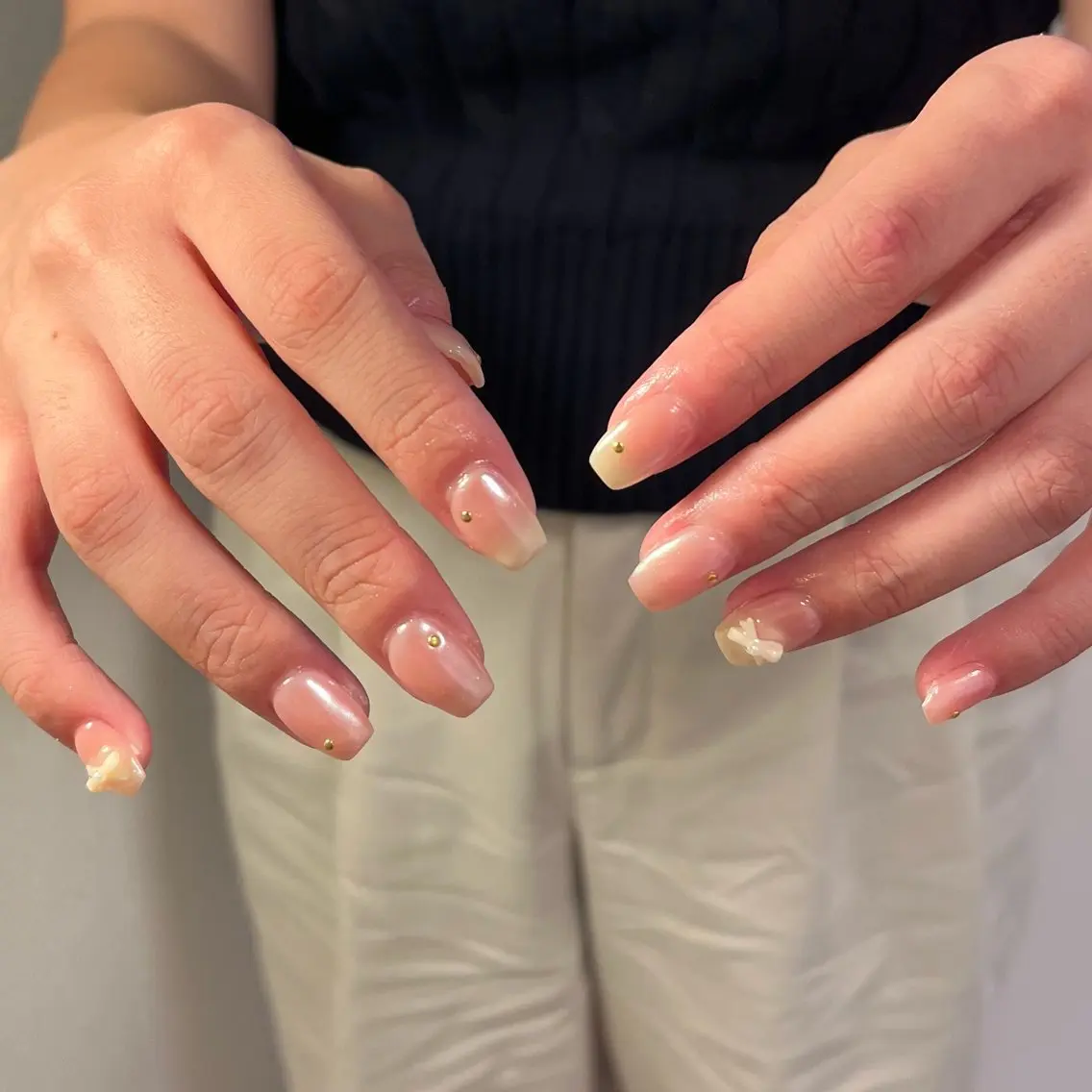 ネイル ハンドネイル フットネイル neroria nailのネイルデザイン