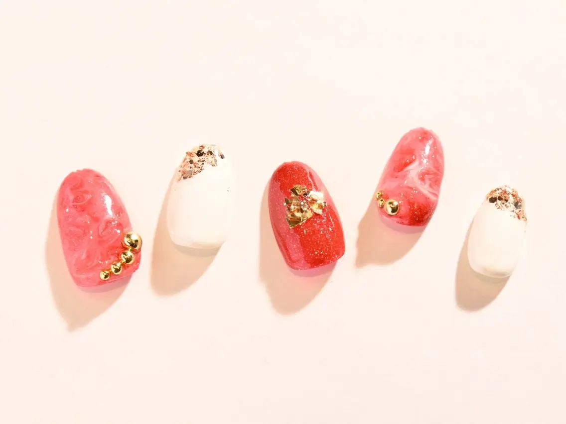 ネイル Tiary Nail Fのネイルデザイン