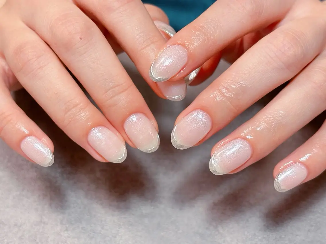 ネイル フレンチネイル 韓国ネイル マグネットネイル ミラーネイル ニュアンスネイル ハンドネイル ハンドケア ゆ か_Nails💫のネイルデザイン
